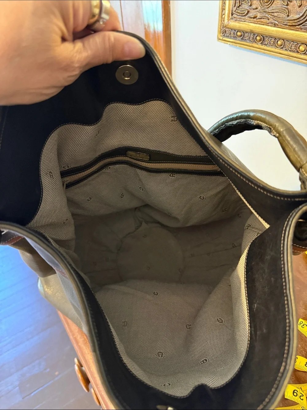 Etienne Aigner vintage bag Olive Green and Brown and black Leather Shoulder Bag